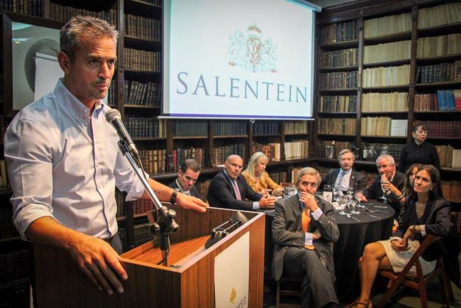 ALMUERZO DE CONFRATERNIDAD, INVITADO: MART�N MENEM