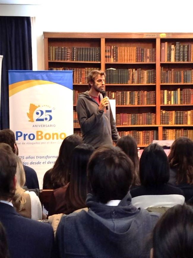 LA COMISI�N PROBONO DEL CACBA RECIBI� A JUANO CHAULBAUD, DIRECTOR GENERAL DE MONTE ADENTRO