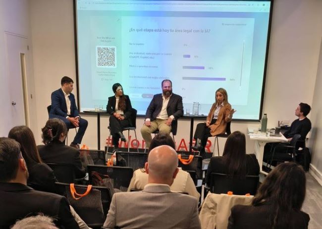 DE LA CONVERSACI�N A LA ACCI�N: IA Y GESTI�N LEGAL CON CRITERIO - Comisi�n In-House CACBA